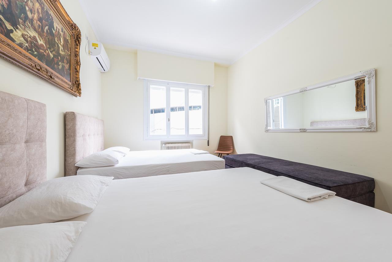 Victoria Queens Palace Apartments เอเธนส์ ภายนอก รูปภาพ
